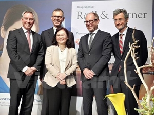 Vietnam main partner of Asia-Pacific economic forum in Bayern